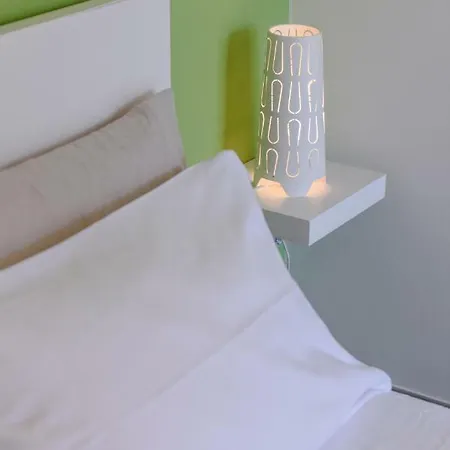 Deluxe
